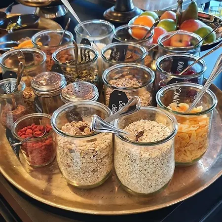 Starmax City's Yalova Hotel