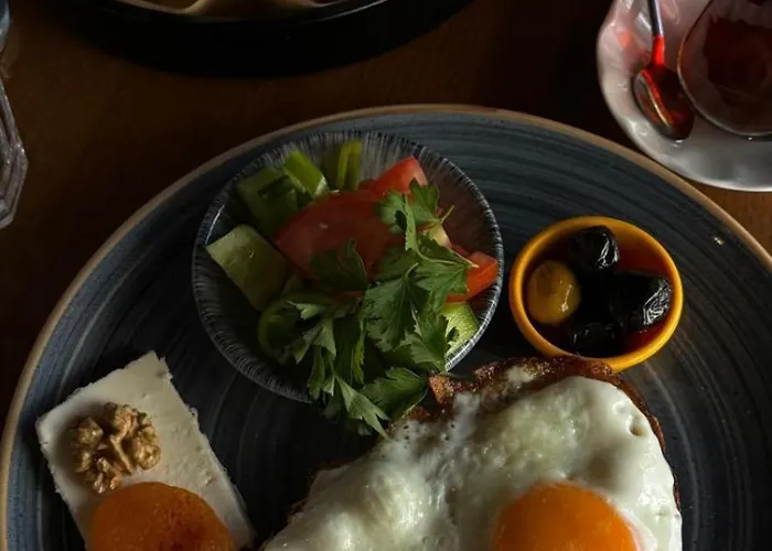 Starmax City's Yalova Szálloda Kazimiye