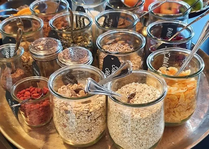 Starmax City's Yalova Szálloda